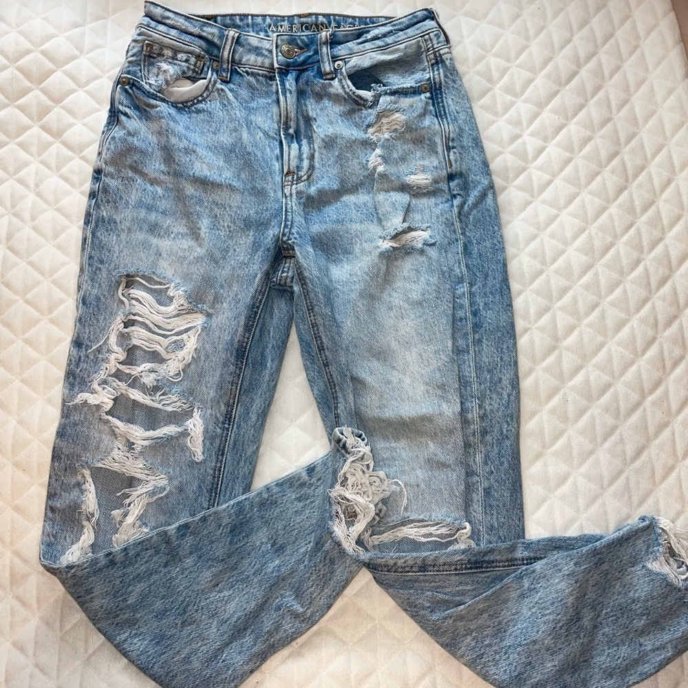 American Eagle Mom Jeans